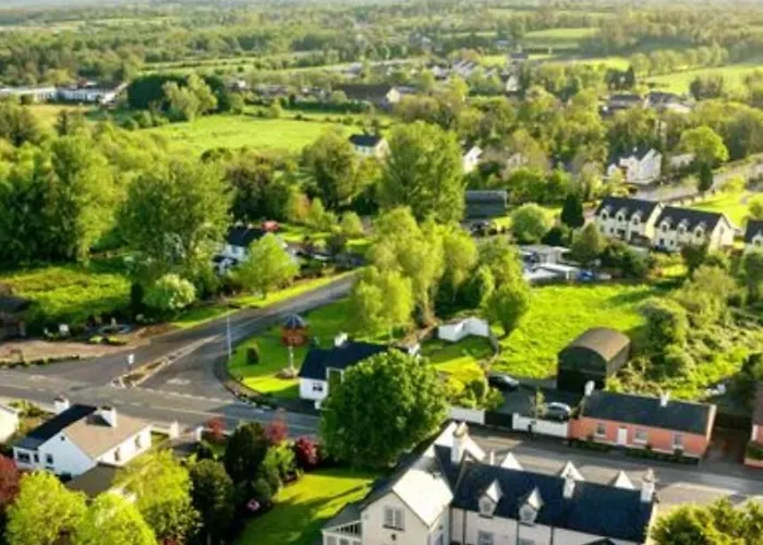 The Corner House, Dromod Apartament